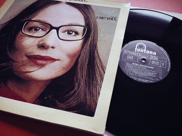 NANA MOUSCOURI