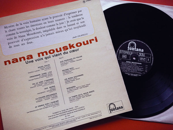NANA MOUSCOURI